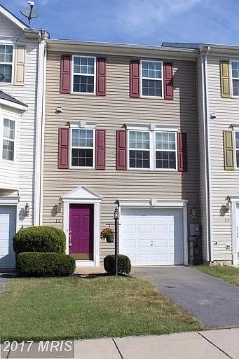 15 Lombard Ln photo 1
