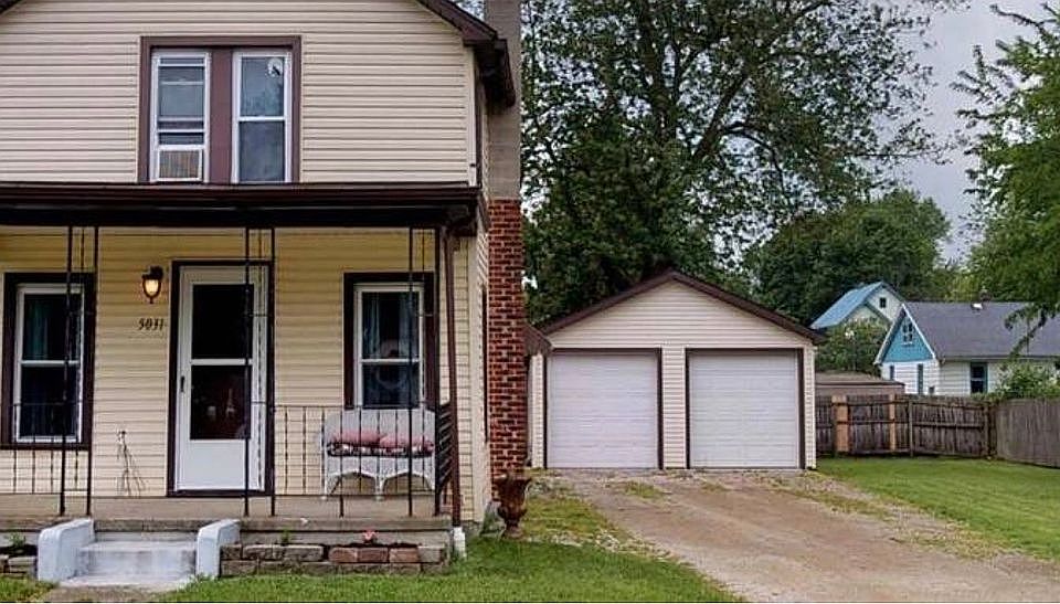 2nd image of 5031 Crystal Ave