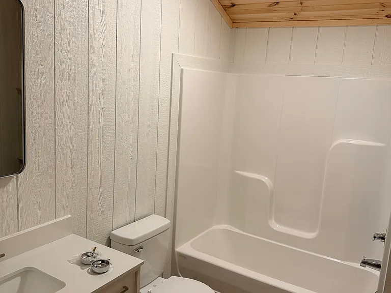 186 Cottonwood Ln — Photo 6