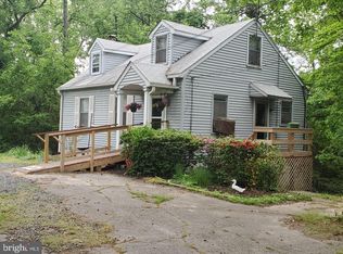 109 Carvel Beach Rd, Baltimore, MD 21226