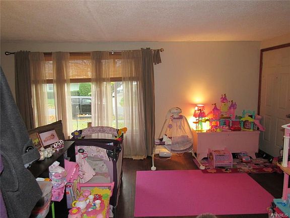 2nd image of 96 Ellen Dr