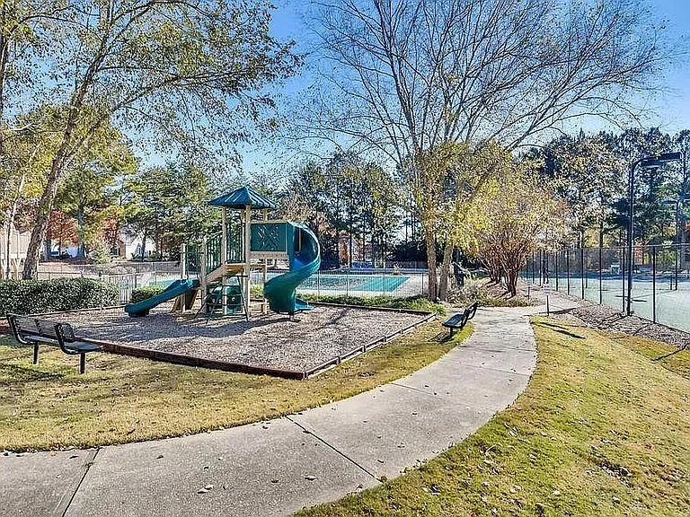 3602 Avensong Village Cir — Photo 3