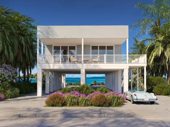 108 125th Ave, Treasure Island, FL 33706