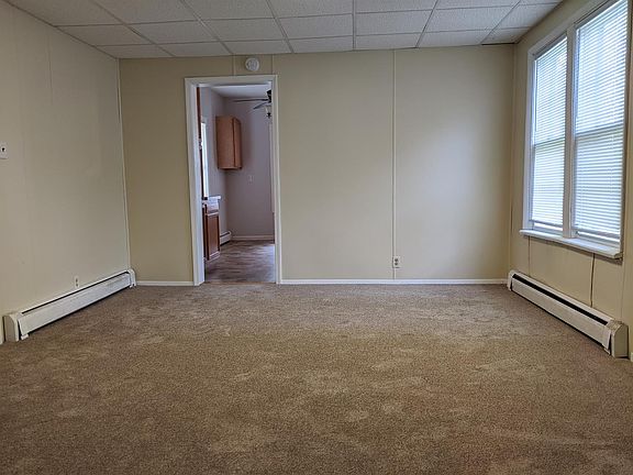 5th image of 204 S 11th St #1