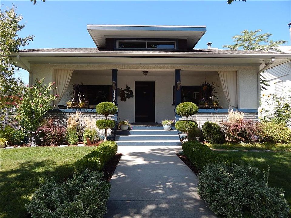 1453 E. Redondo Ave.