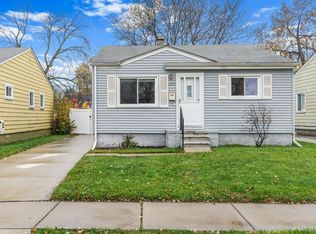 26457 Couzens Ave, Madison Heights, MI