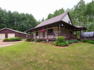 1493 Red Pine Ln, Stevens Point, WI 54481