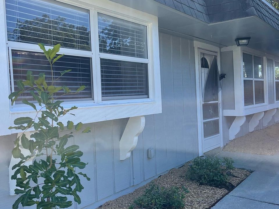 1st image of 3509 Sherwood Dr Unit A