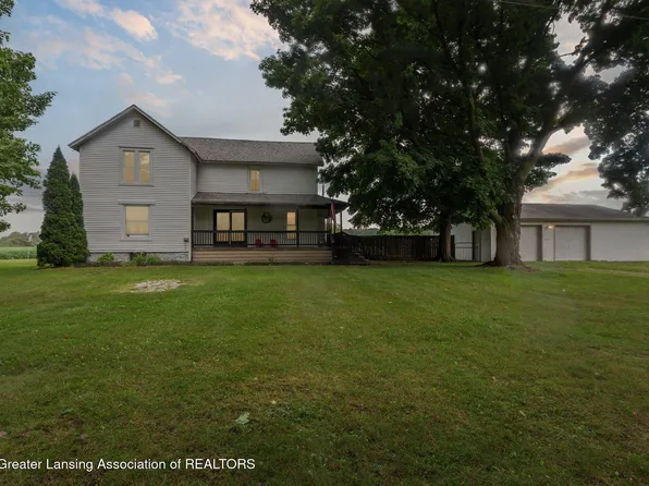 11345 Riverside Dr, Saint Louis, MI 48880