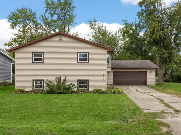 308 Cottage St NW, Shellsburg, IA 52332