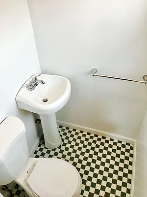 Rented by Bell Realty | media 5