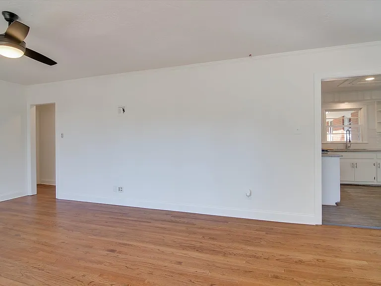 1613 Pendleton Rd — Photo 6