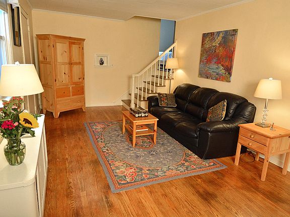 3rd image of 62 Englewood Ave