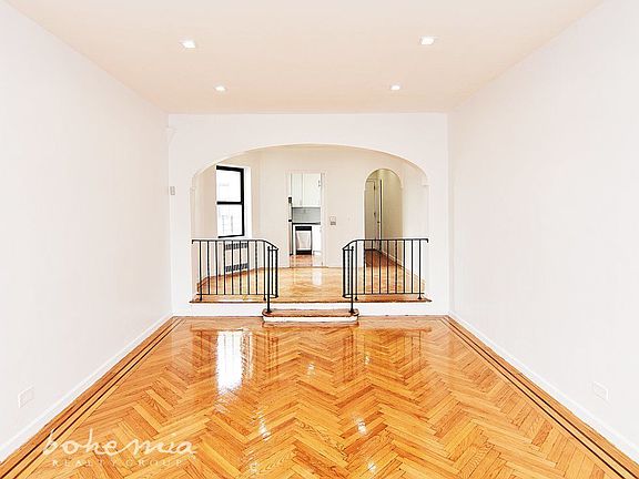 2nd image of 610 W 174th St APT 6A