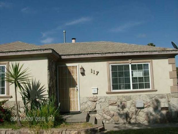 1st image of 117 Oaklawn Ave