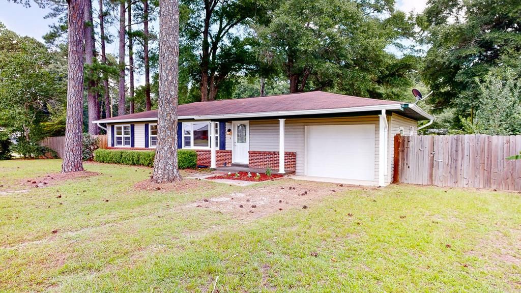 1078 Morrow Ave, Elba, AL, Elba