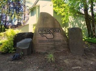 6840 SW Montauk Cir, Lake Oswego, OR 97035