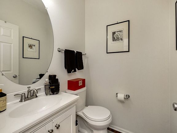 2nd image of 7839 Cottonwood Ln