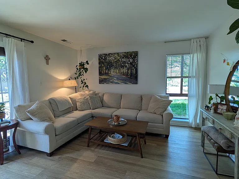 6 Gentry Ct — Photo 6