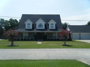 2511 Oak S, Nederland, TX 77627