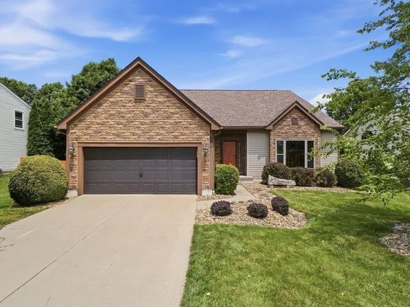 7045 Sherbrook Dr, Westerville, OH 43082