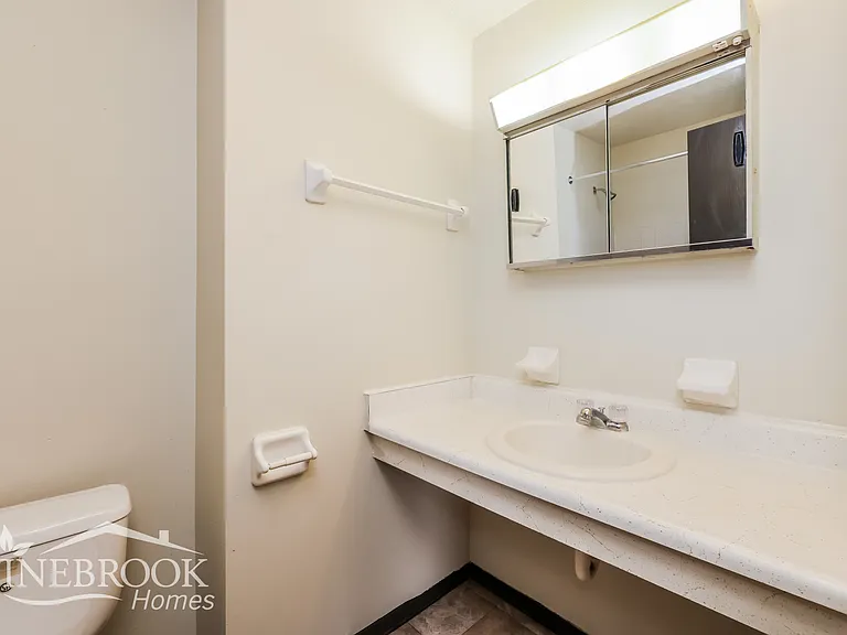 7648 Pomeranian Dr — Photo 12