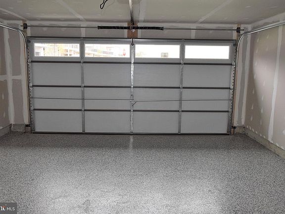 4th image of 42281 Belgrave Gardens Ter