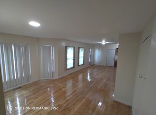 105 Easton Ave #1, Waterbury, CT 06704