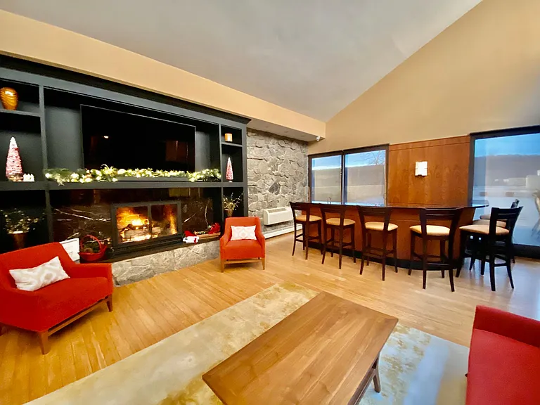 1155 Warburton Ave #12G — Photo 14