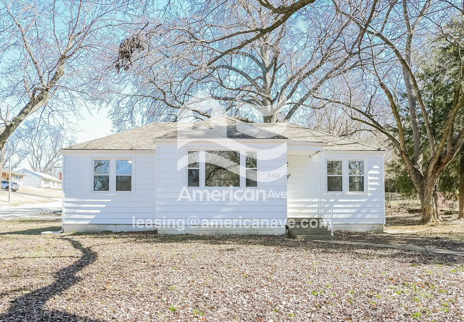 3 bed, 1.0 bath, 1164 sqft, $1,739 — Photo 1