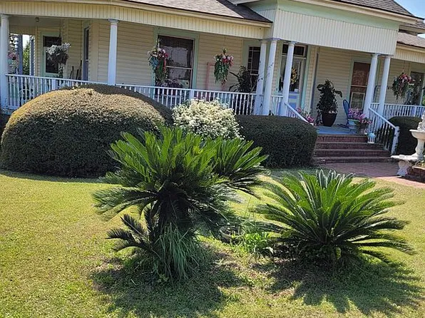 80 4th Ave SE, Cairo, GA 39828