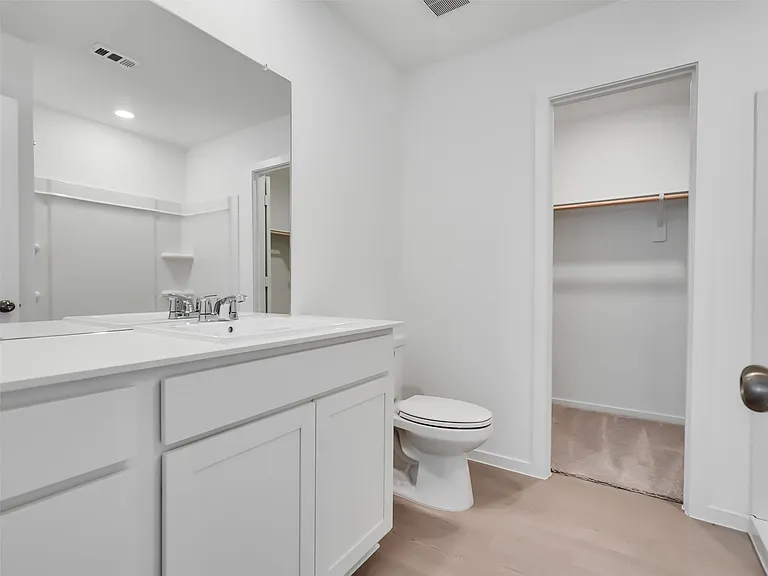 31404 Pratola Serra Cir — Photo 37