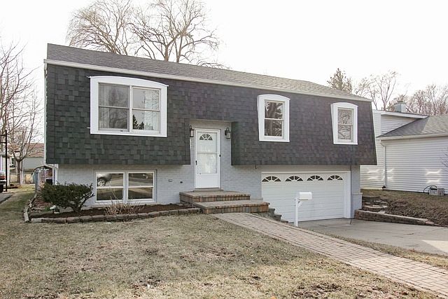 1st image of 857 Bonniebrook Ave