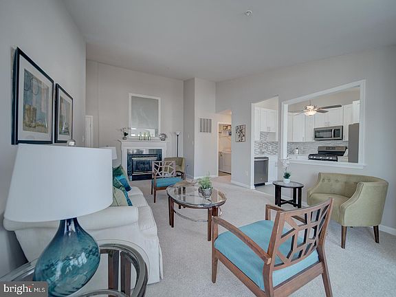 5th image of 7523 Snowpea Ct APT 84