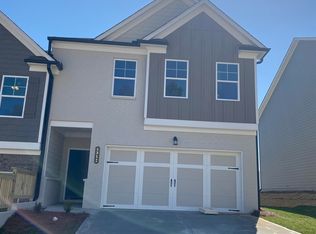 5352 Fox Hill Ln, Oakwood, GA 30566