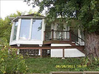 2nd image of 3825 Hillside Dr