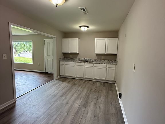 3rd image of 6921 41st Ave N