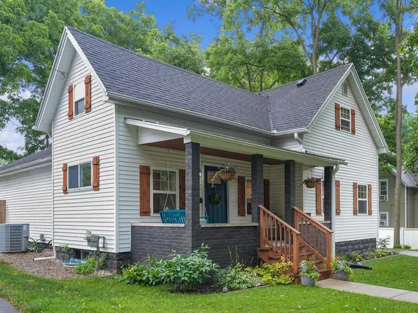 414 High St, Marshall, MI 49068
