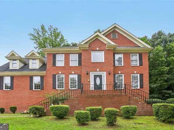 1811 Lake Cove Dr SW, Atlanta, GA 30331