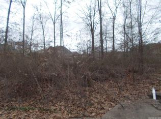 232 Saint Annes Dr, Benton, AR 72015