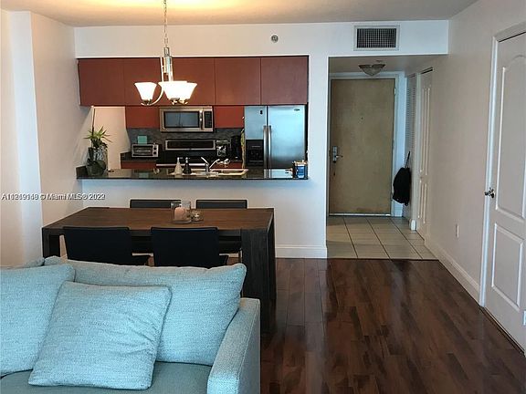 2nd image of 1200 Brickell Bay Dr APT 4005