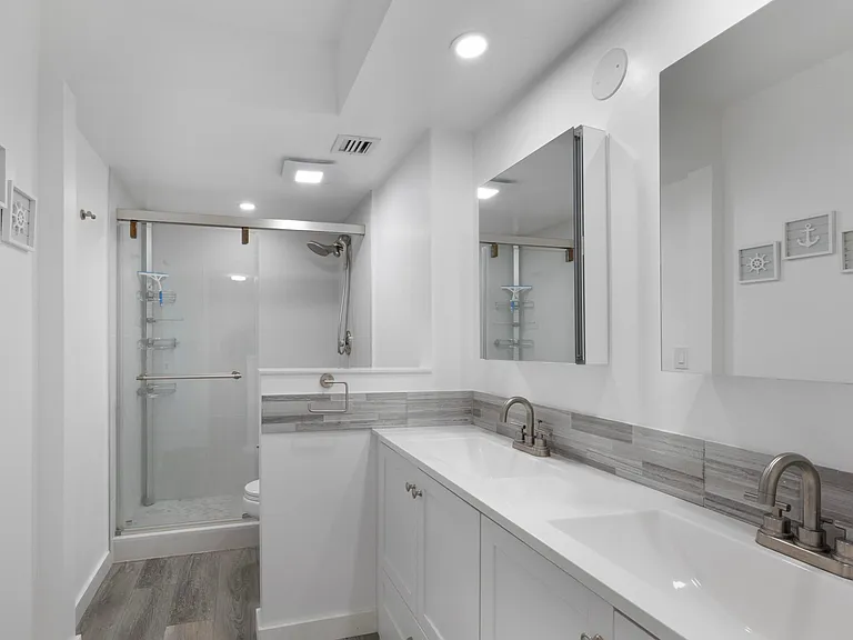 955 Egret Cir #402 — Photo 29