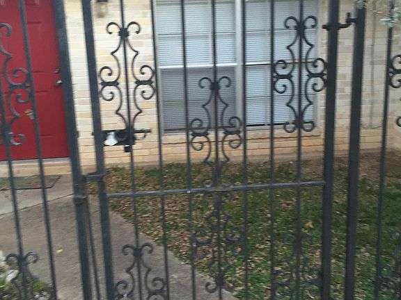 2nd image of 12114 Brownstone St