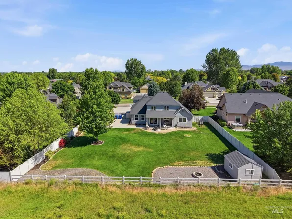 8023 W Madronawood Ct, Boise, ID 83709