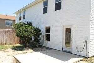 5th image of 219 Ann Cir Unit A