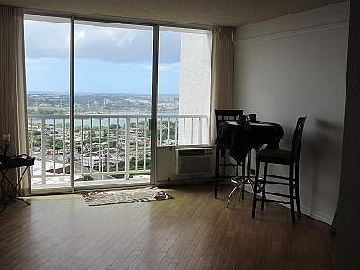 Living room w/beautiful views