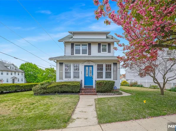 455 Stuyvesant Ave, Lyndhurst, NJ 07071