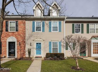 27 Beaumont Court, Tinton Falls, NJ 07724