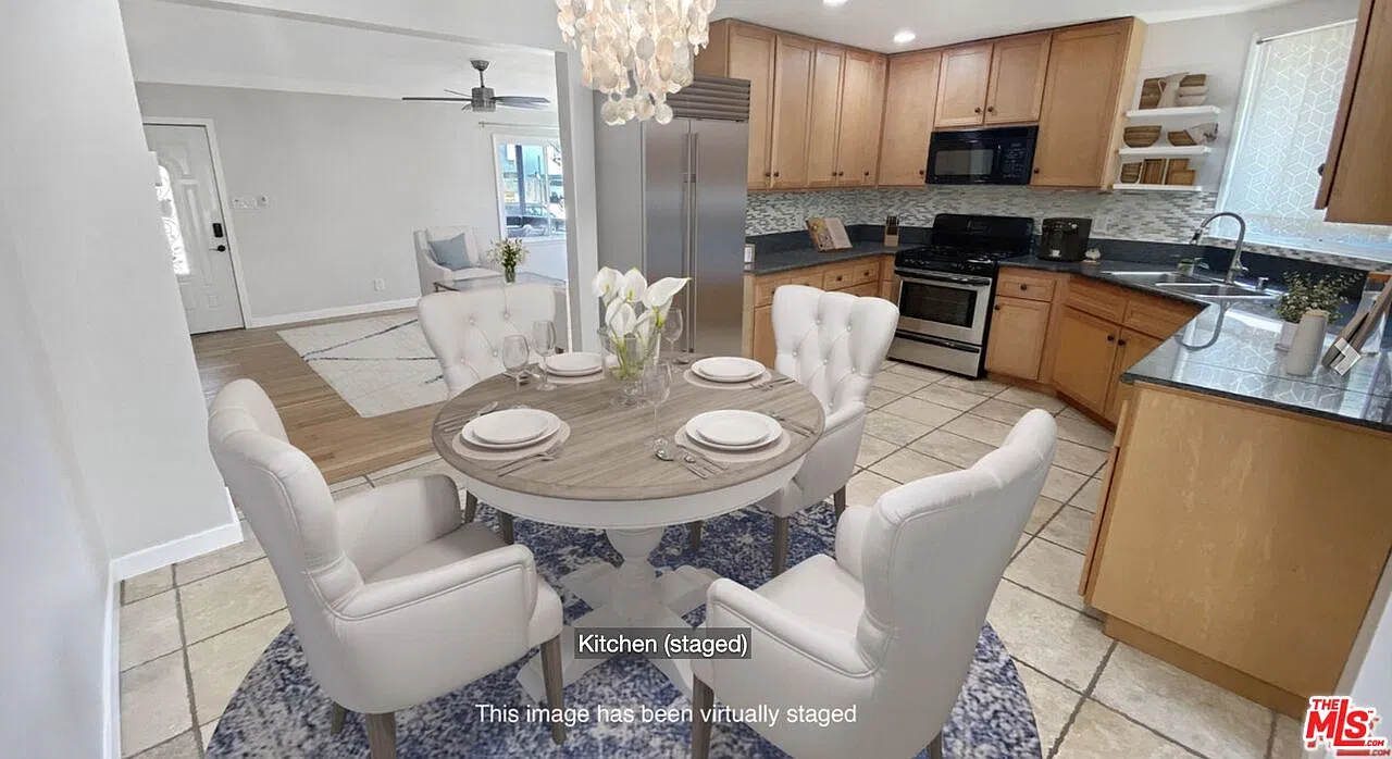 2 bed, 1.0 bath, 1200 sqft, $3,900 — Photo 3