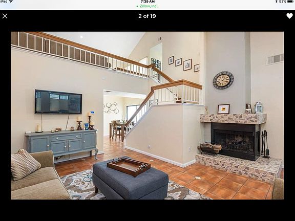 2nd image of 4864 Sawyer Ave
